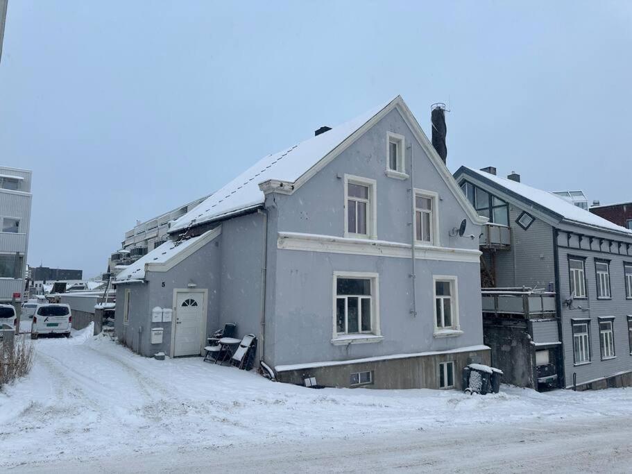 I Hjertet Av Nordens Paris. Apartment Tromsø Exterior foto
