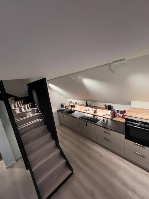 I Hjertet Av Nordens Paris. Apartment Tromsø Exterior foto