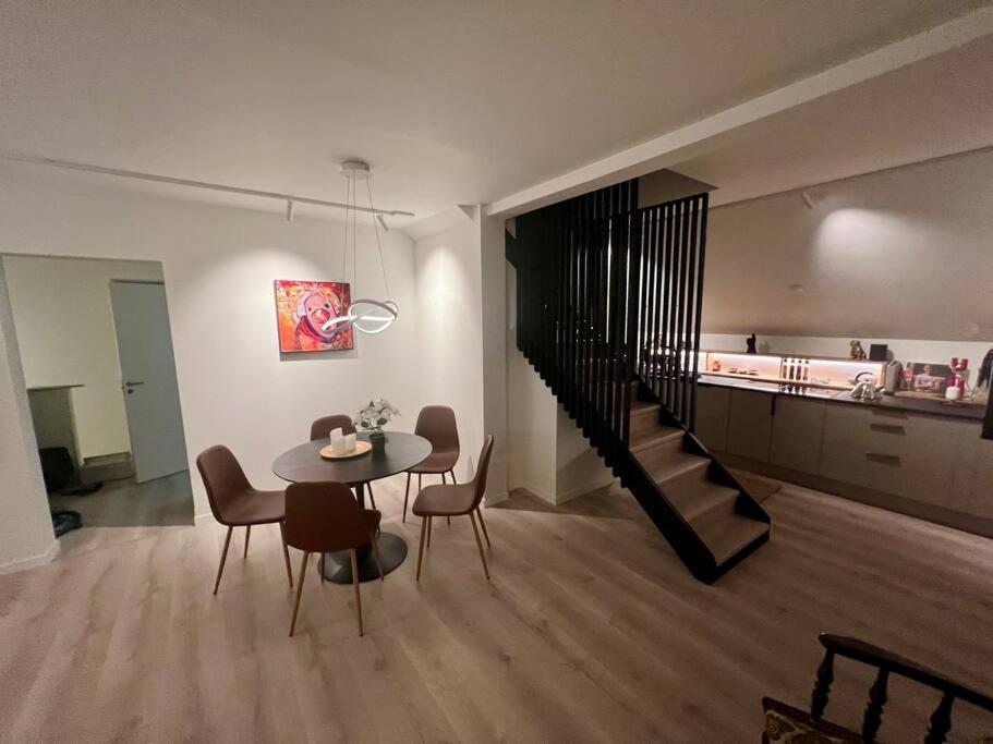 I Hjertet Av Nordens Paris. Apartment Tromsø Exterior foto